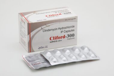 Cliford 300mg capsule